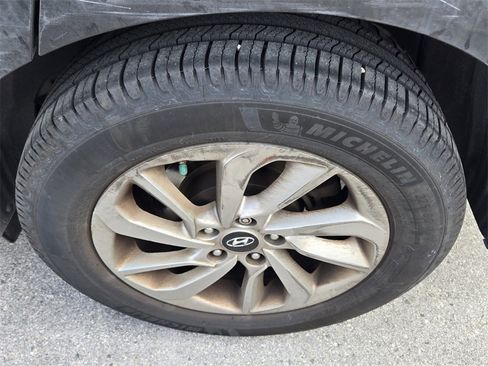 Used 2016 Hyundai Tucson SE image 10