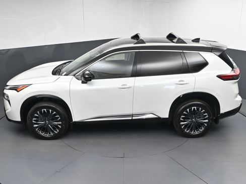 New 2026 Nissan Rogue Platinum w/ Platinum Premium Package image 41