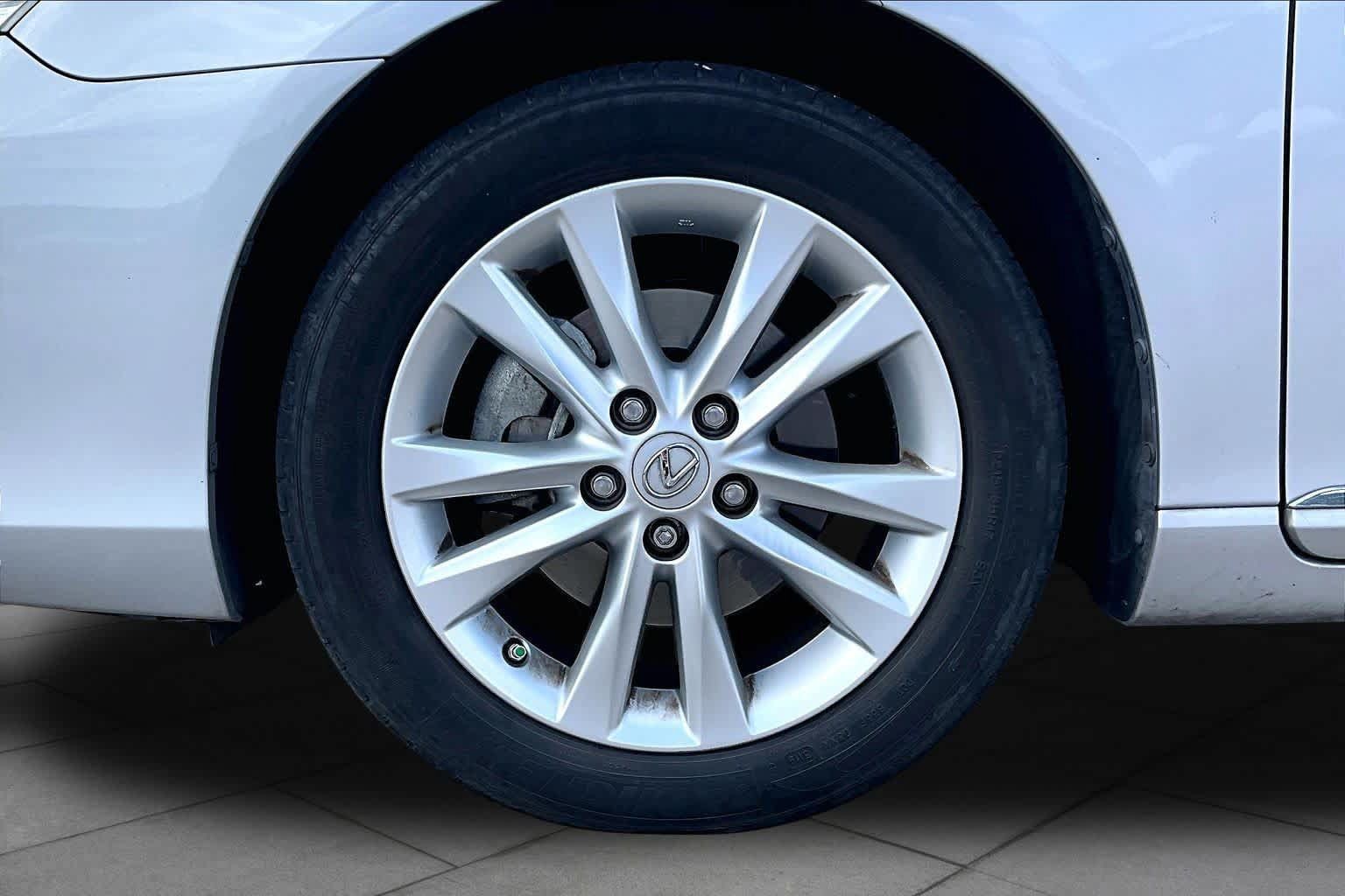 Used 2012 Lexus ES 350 FWD image 9
