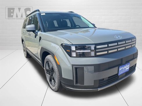 New 2026 Hyundai Santa Fe SEL image 3