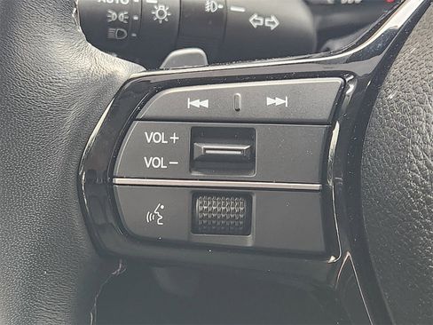 Certified 2024 Honda Civic Touring image 27