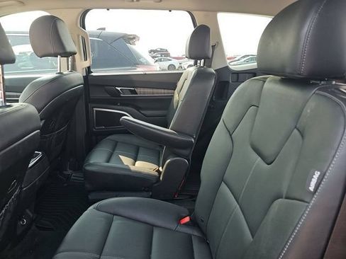 Used 2025 Kia Telluride EX X-Line AWD/4WD image 13