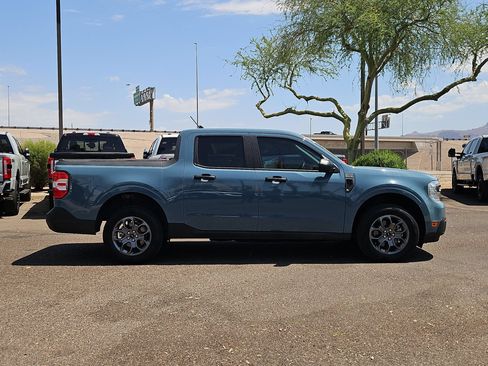 Used 2022 Ford Maverick XLT FWD image 4