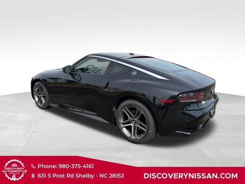 New 2026 Nissan Z Sport w/ Floor Mat Package RWD image 8