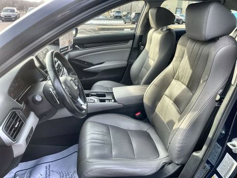 Used 2020 Honda Accord Touring image 15