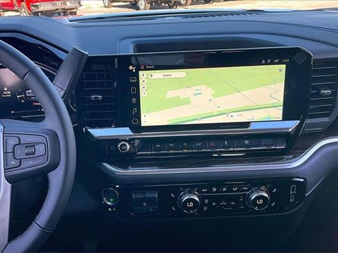 New 2026 GMC Sierra 1500 SLE w/ Preferred Package image 7