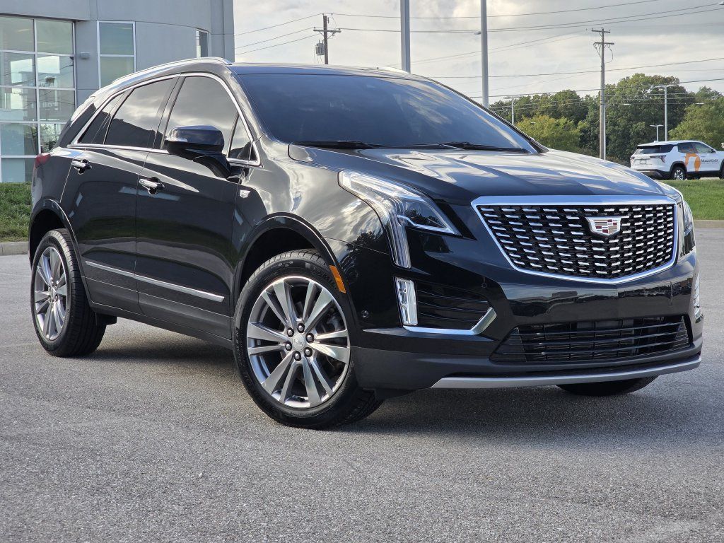 Used 2024 Cadillac XT5 Premium Luxury w/ Technology Package AWD/4WD image 35