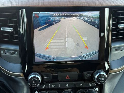 Used 2022 RAM 1500 Limited w/ Trailer Tow Group AWD/4WD image 15