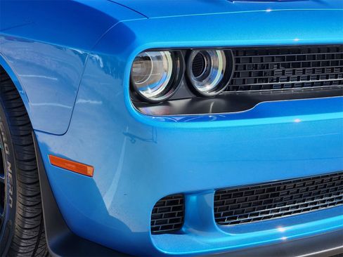 Used 2023 Dodge Challenger SRT Hellcat image 9