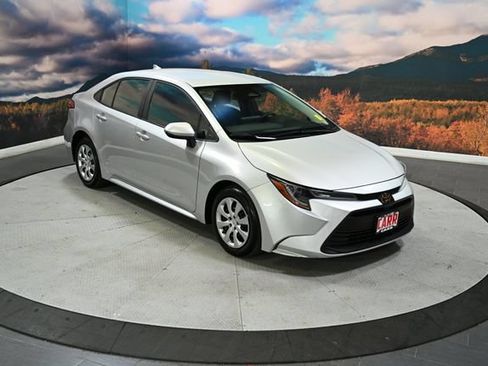 Used 2023 Toyota Corolla LE w/ Carpet Mat Package (TMS) FWD image 1
