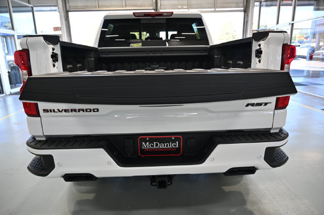 New 2026 Chevrolet Silverado 1500 RST w/ Redline Edition AWD/4WD image 7