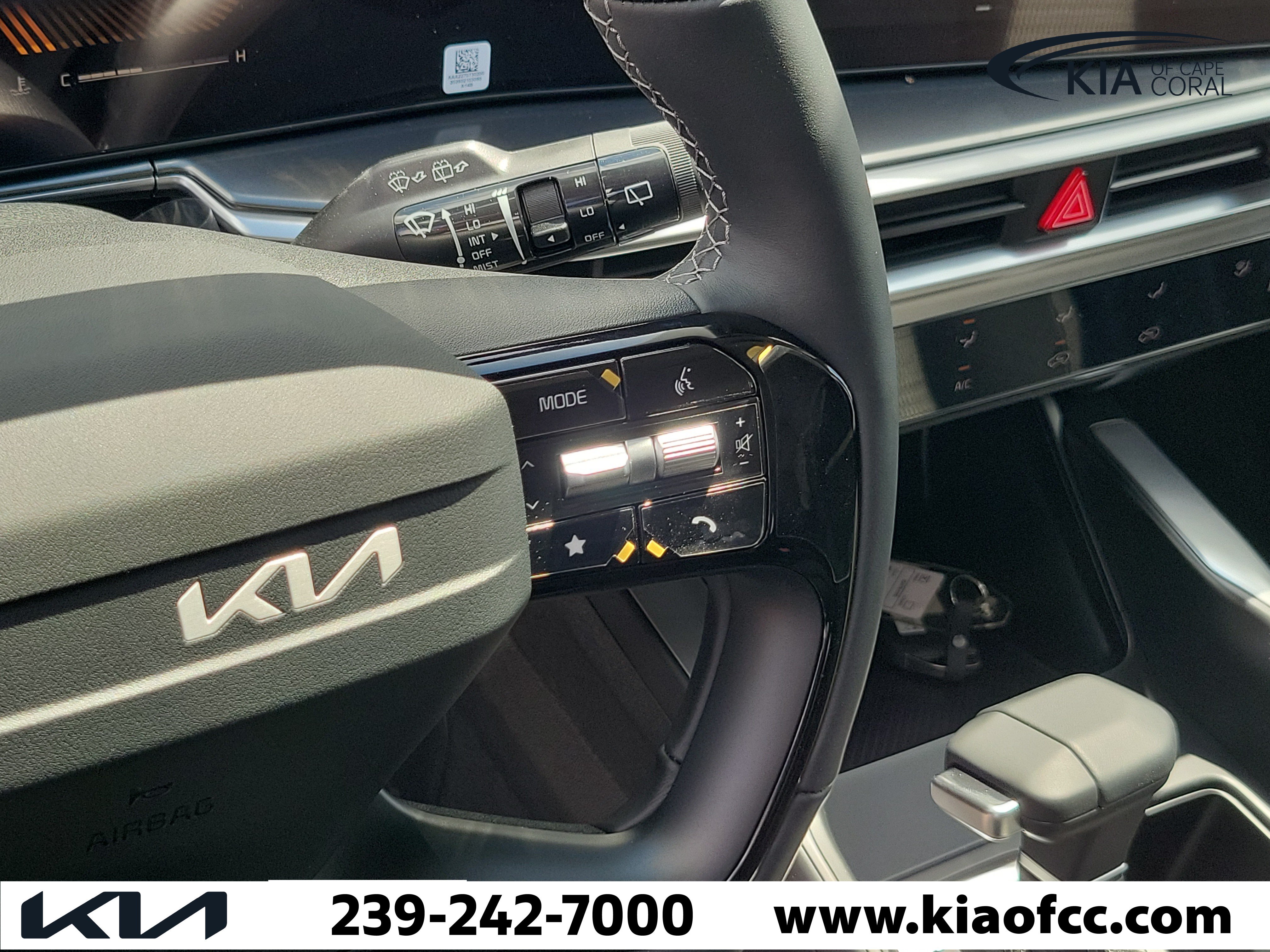 New 2026 Kia Sorento LX FWD image 27
