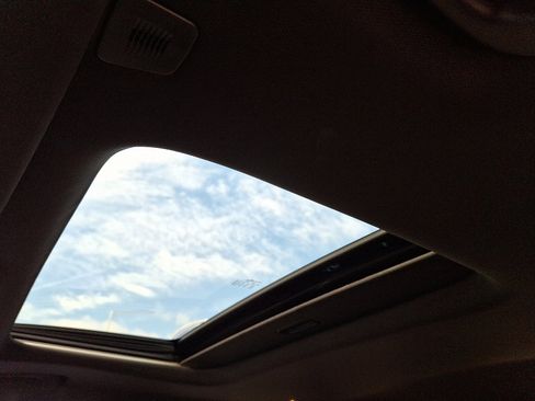 Used 2018 Jeep Grand Cherokee Altitude image 14