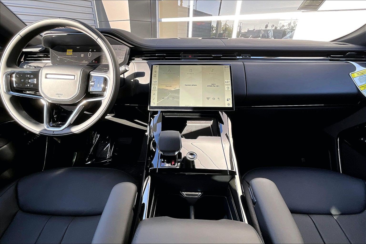 New 2027 Land Rover Range Rover Sport SE AWD/4WD image 5