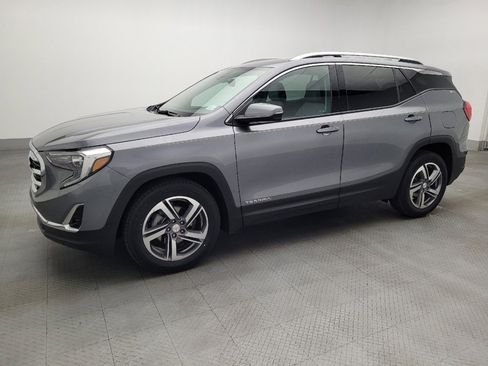 Used 2019 GMC Terrain SLT w/ Preferred Package FWD image 2