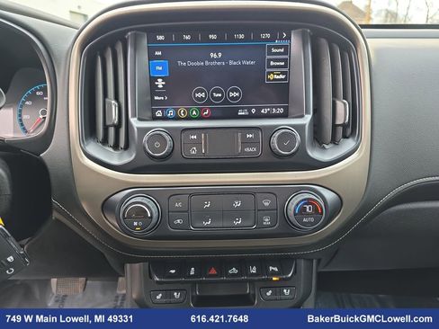Used 2022 GMC Canyon Denali image 19