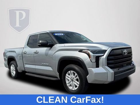 Used 2022 Toyota Tundra SR5 w/ SR5 Premium Package AWD/4WD image 2