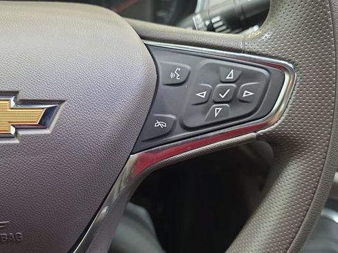 Used 2021 Chevrolet Malibu LT FWD image 17