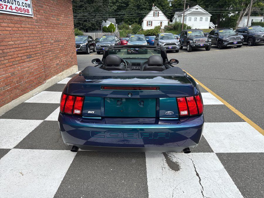 Used 2004 Ford Mustang Cobra RWD image 19