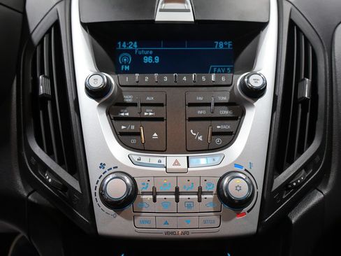 Used 2011 Chevrolet Equinox LT w/ Driver Convenience Package FWD image 26