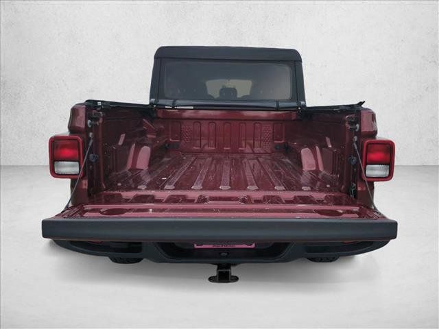Used 2021 Jeep Gladiator Sport AWD/4WD image 7