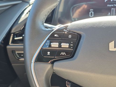 Used 2023 Kia Niro EX FWD image 16