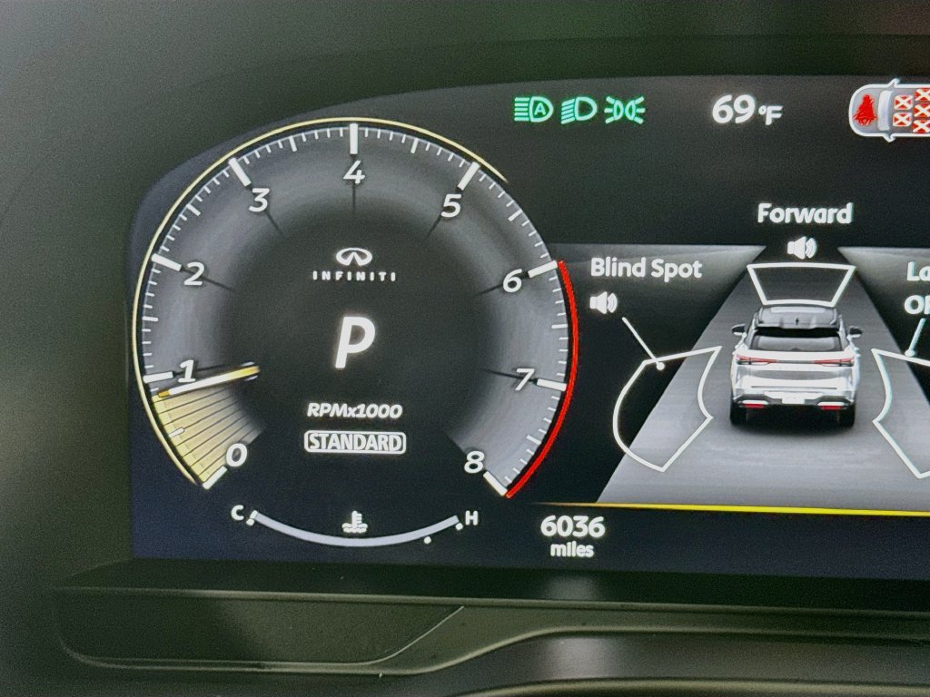 Certified 2027 INFINITI QX60 Luxe w/ Cargo Package FWD image 17