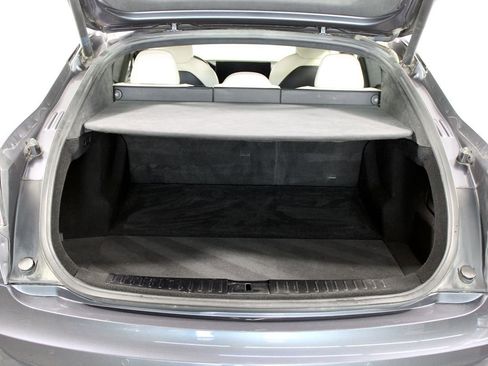 Used 2021 Tesla Model S Plaid image 29