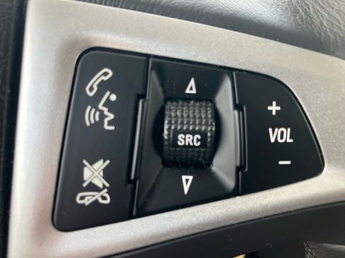 Used 2015 Chevrolet Equinox LT FWD image 16