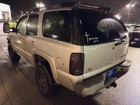 Used 2004 Chevrolet Tahoe Z71 w/ Z71 Preferred Equipment Group image 9