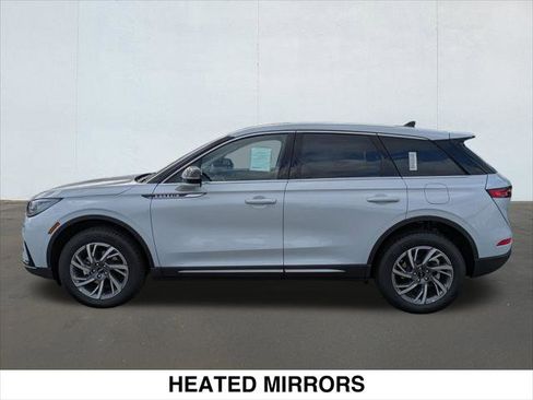 New 2025 Lincoln Corsair FWD w/ Equipment Group 101A image 3