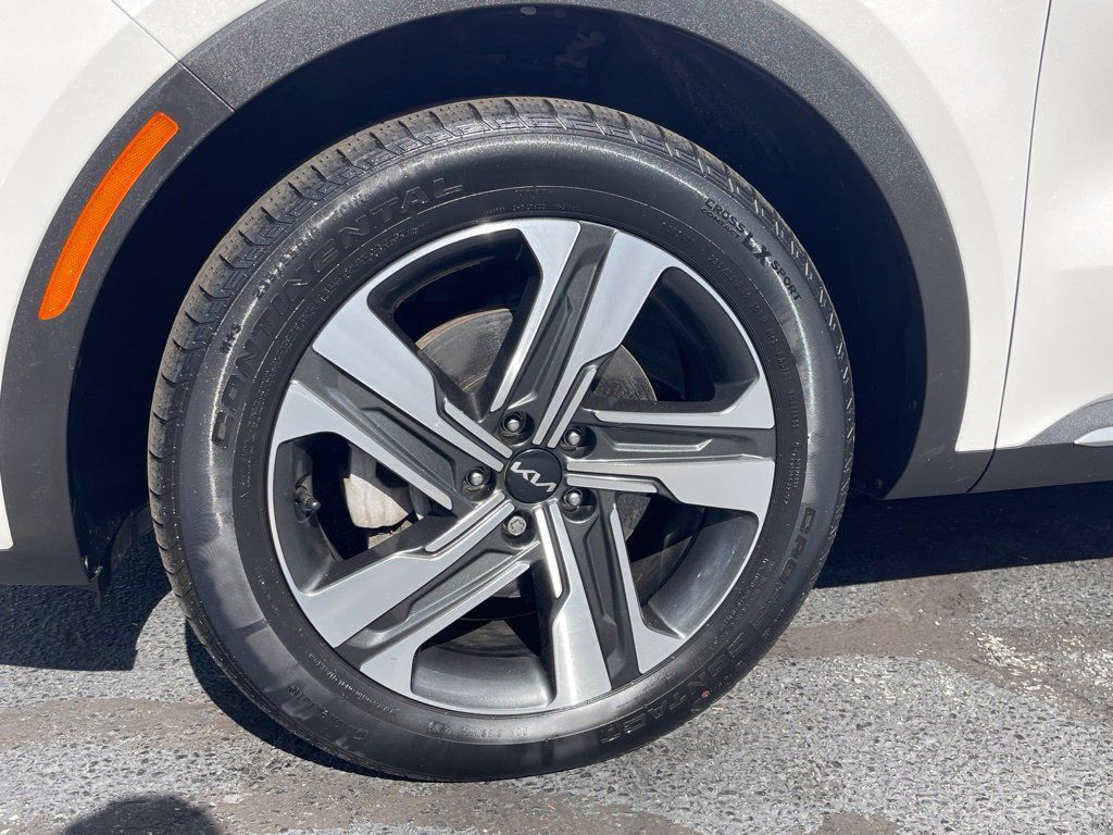 Used 2023 Kia Sorento EX AWD/4WD image 26