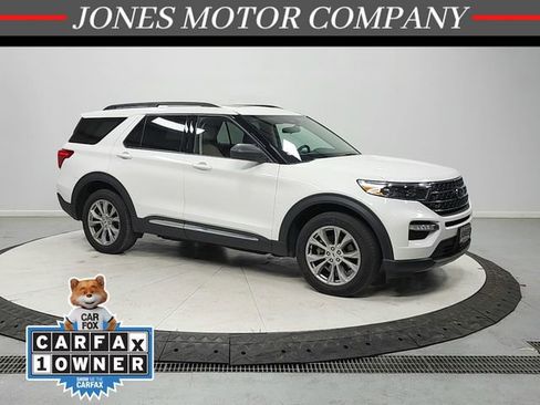 Used 2023 Ford Explorer XLT w/ Equipment Group 202A AWD/4WD image 1