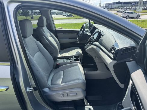 Used 2023 Honda Odyssey Touring image 16