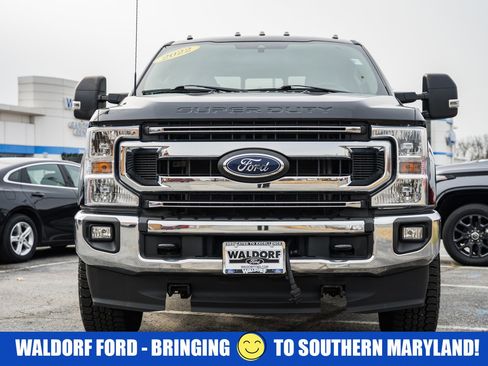 Used 2022 Ford F350 XLT w/ XLT Value Package image 2