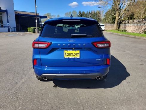 Used 2023 Ford Escape ST-Line w/ Tech Pack #1 image 4