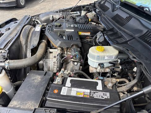 Used 2015 RAM 2500 Big Horn image 33