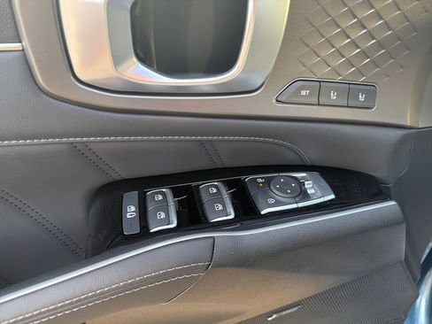 New 2026 Kia Sorento SX Prestige image 23