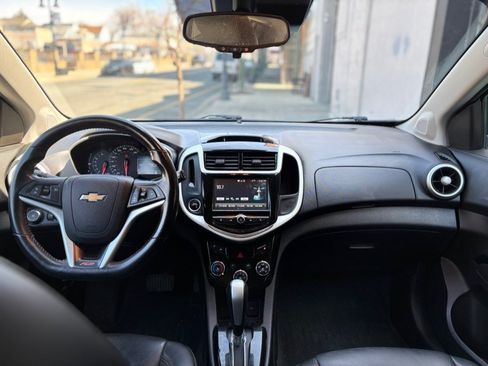 Used 2017 Chevrolet Sonic Premier w/ Driver Confidence Package FWD image 21