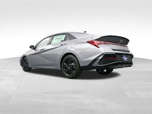 New 2026 Hyundai Elantra SEL Sport image 34