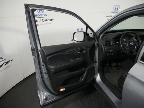 Used 2021 Honda Ridgeline RTL-E image 11