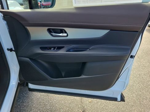 New 2026 Nissan Murano Platinum w/ Cargo Package AWD/4WD image 32