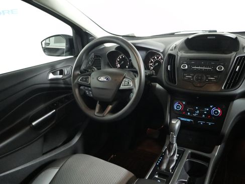 Used 2017 Ford Escape SE w/ SE Cold Weather Package AWD/4WD image 15