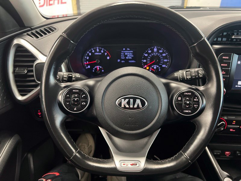 Used 2020 Kia Soul GT-Line w/ GT 2.0L Power Sunroof Package FWD image 24