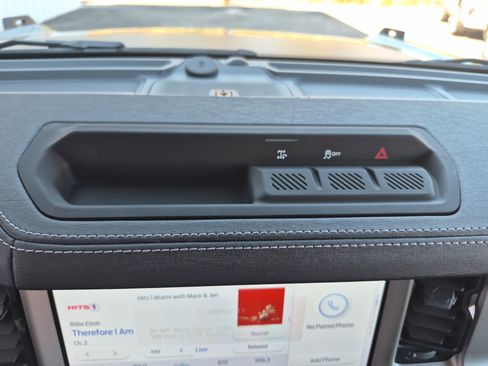 New 2025 Ford Bronco Outer Banks image 34