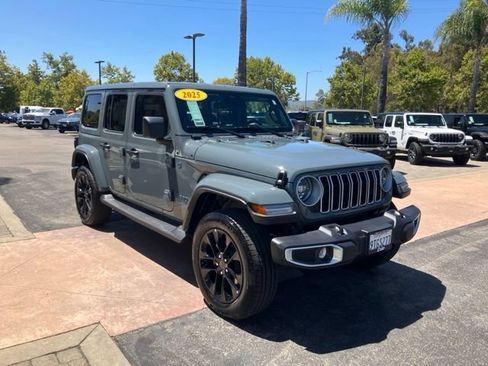 Certified 2025 Jeep Wrangler Unlimited Sahara AWD/4WD image 6