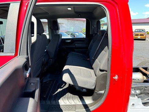 Used 2021 Chevrolet Silverado 3500 LT w/ Convenience Package image 23