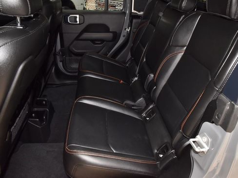Used 2022 Jeep Gladiator Mojave w/ Cold Weather Group AWD/4WD image 14