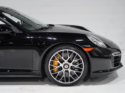 Used 2014 Porsche 911 Turbo S AWD/4WD image 21