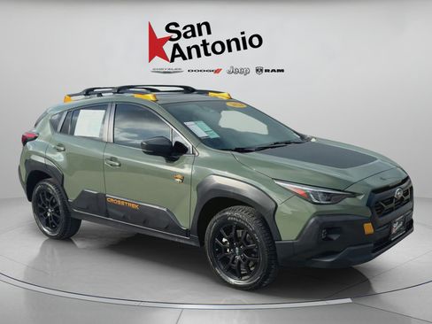Used 2024 Subaru Crosstrek 2.5i Wilderness w/ Crosstrek Mirror Package AWD/4WD image 1